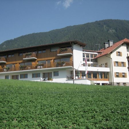 Garni - Appartement Neumairhof Rasun Anterselva Exterior foto