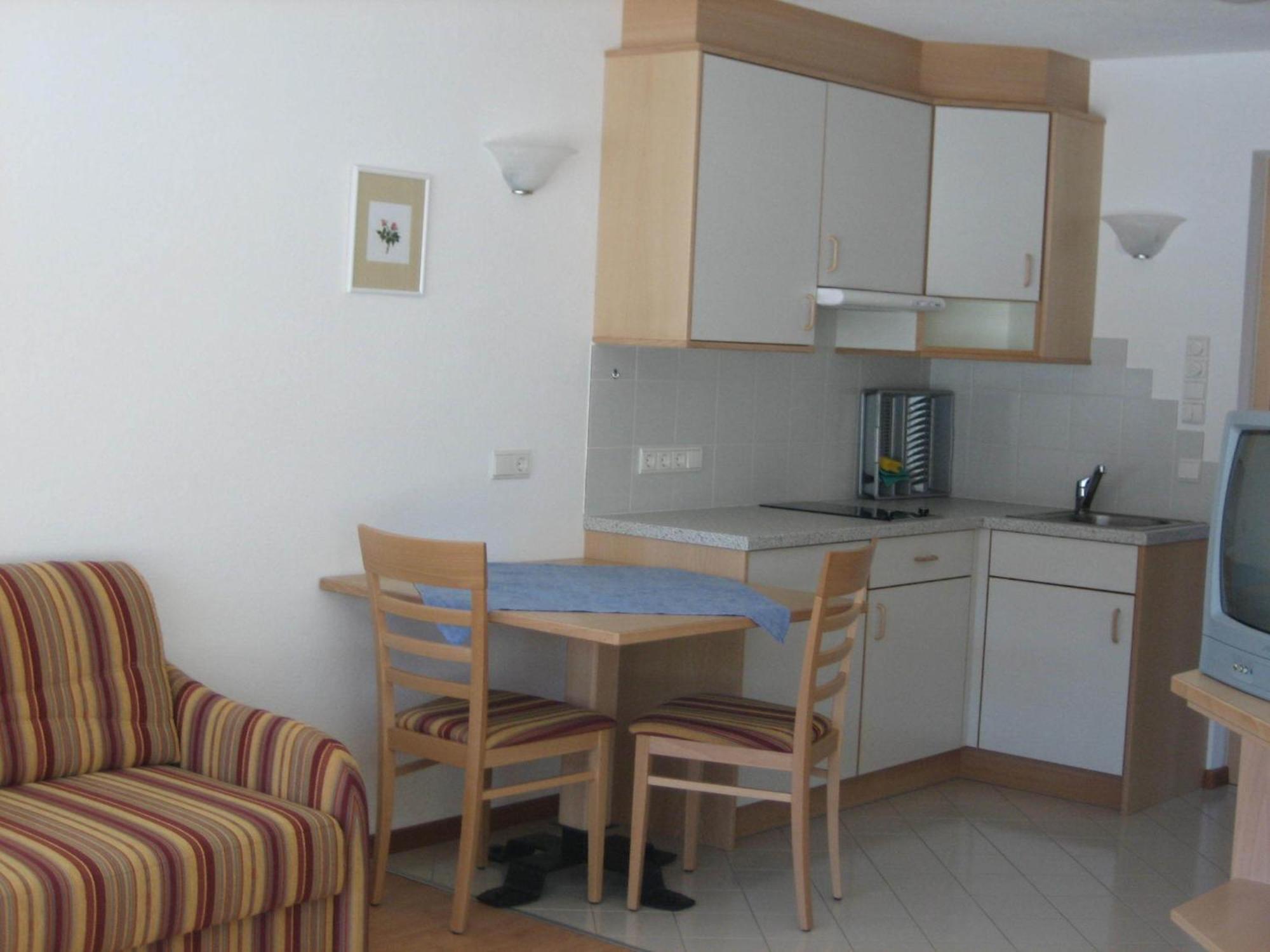 Garni - Appartement Neumairhof Rasun Anterselva Exterior foto