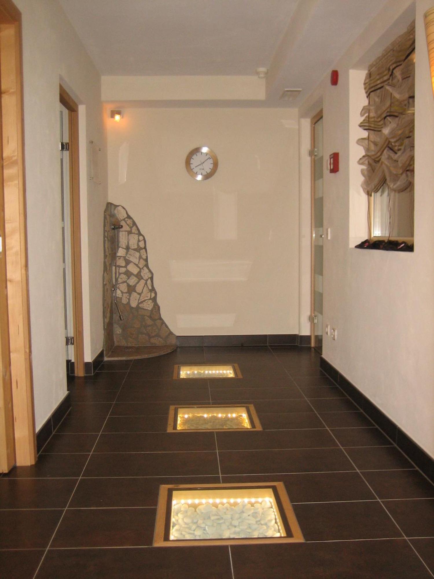 Garni - Appartement Neumairhof Rasun Anterselva Exterior foto